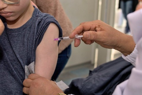 Cotia realiza ‘repescagem’ de vacinação contra HPV para jovens de 15 a 19 anos