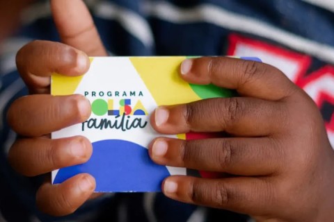 Bolsa Família: NIS final 7 recebe parcela de dezembro com valor extra