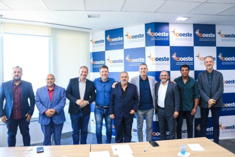 CIOESTE reúne presidentes das Câmaras Municipais e cria Câmara Temática para integrar legislativos da região